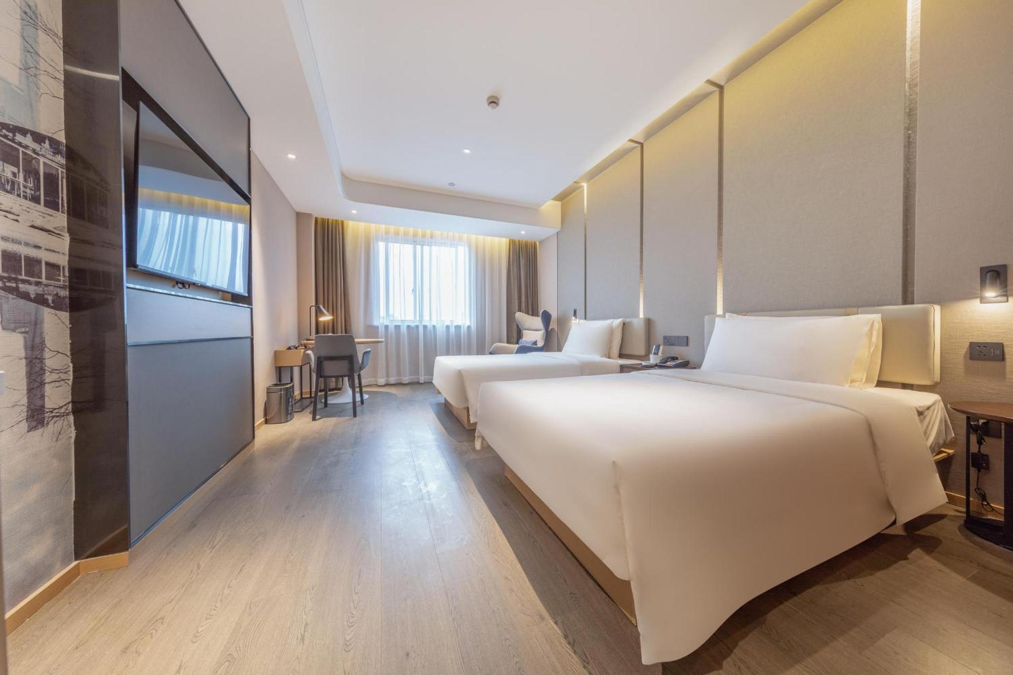 Atour Hotel Shanghai Caohejing Bagian luar foto
