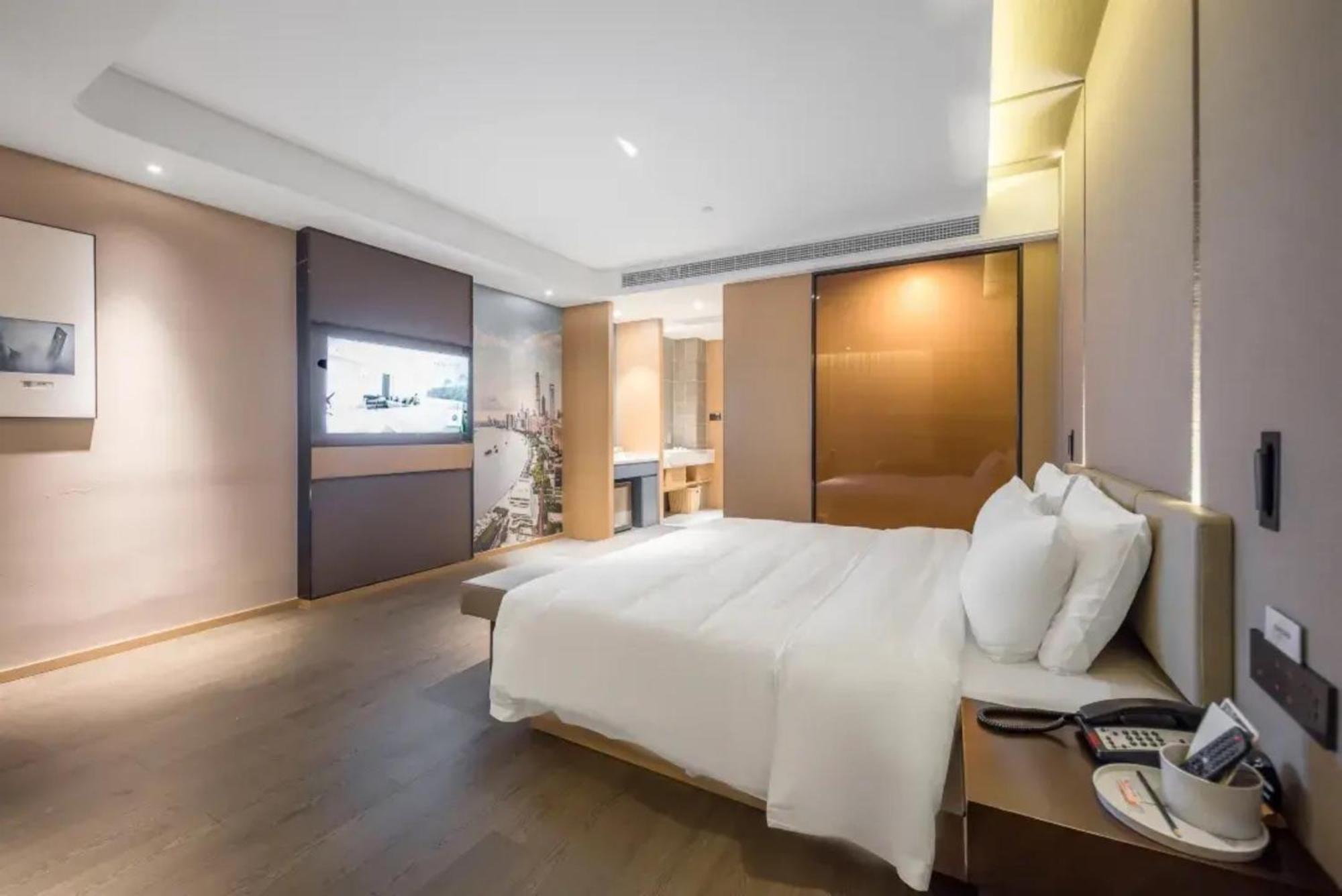 Atour Hotel Shanghai Caohejing Bagian luar foto